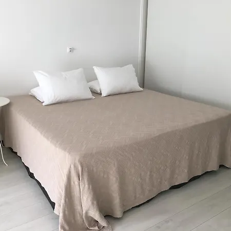 Gallery 1 Apartment